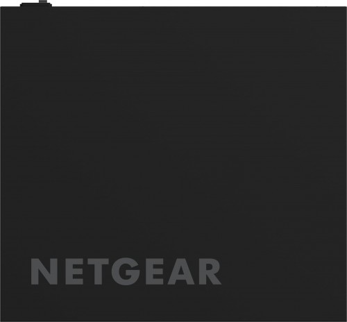 NETGEAR M4250-26G4XF-PoE+