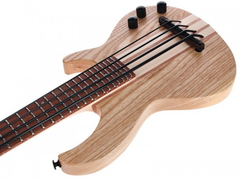 Harley Benton UkeBass