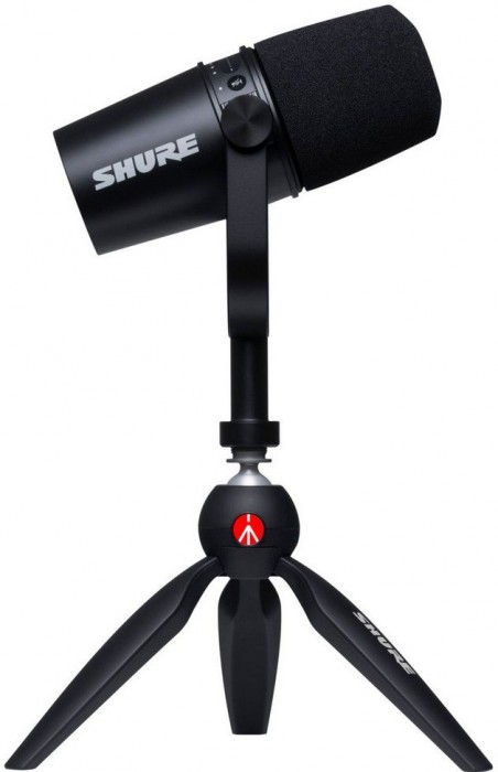 Shure MV7 Podcast Kit