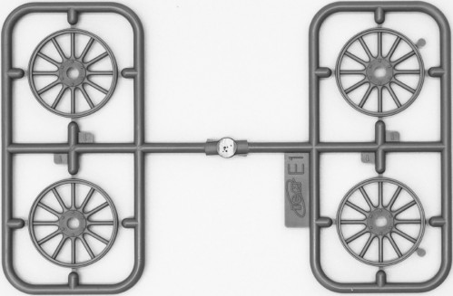 ICM Model T 1912 Commercial Roadster (1:24)