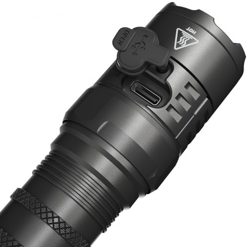 Nitecore P23i