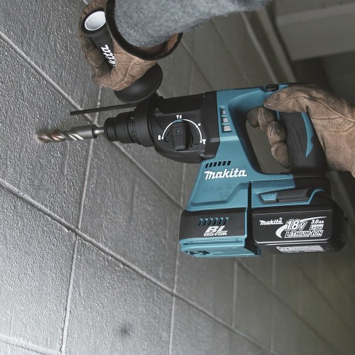 Makita DHR242RTJW