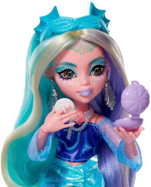 Monster High Skulltimate Secrets: Fearidescent Lagoona Blue