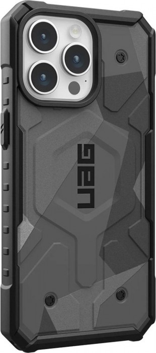 UAG Pathfinder SE Camo with Magsafe for iPhone 15 Pro Max