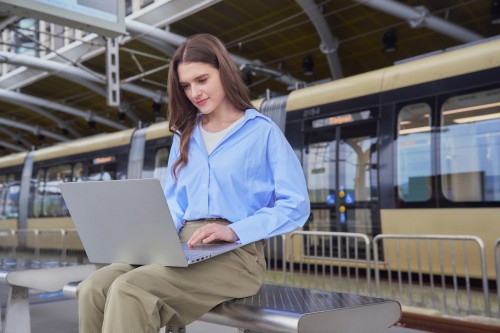 Asus Vivobook S16 S3607QA