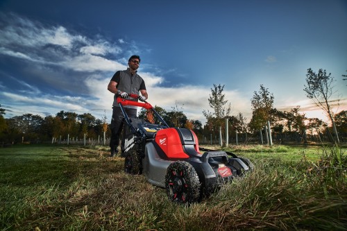 Milwaukee M18 F2LM46-0