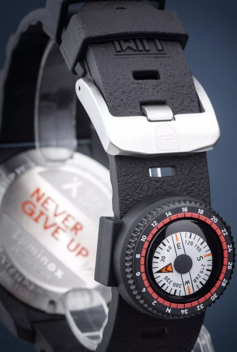 Luminox Bear Grylls Survival Master XB.3748