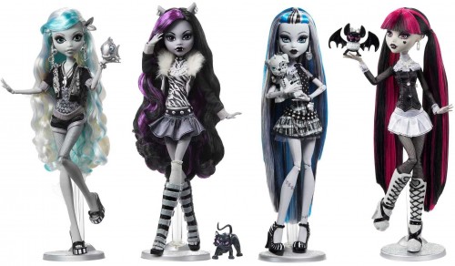 Monster High Reel Drama Frankie Stein HKN29