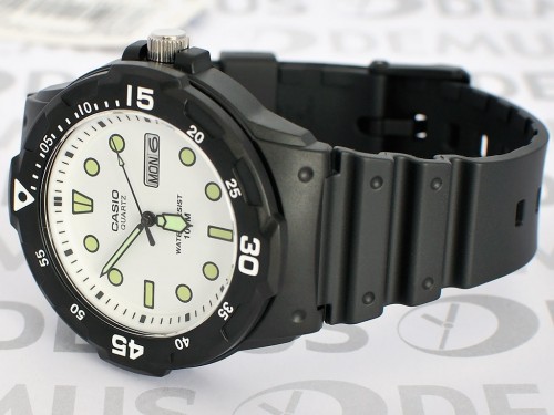 Casio MRW-200H-7EVEF