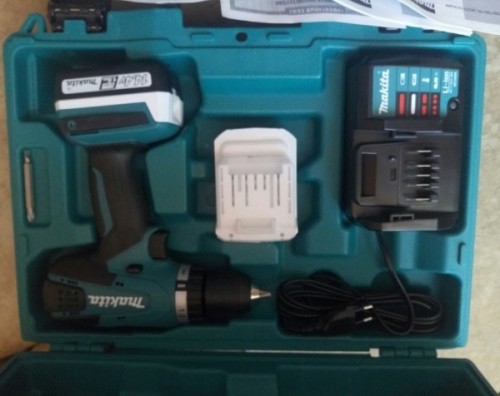 Makita DF347DWEX8