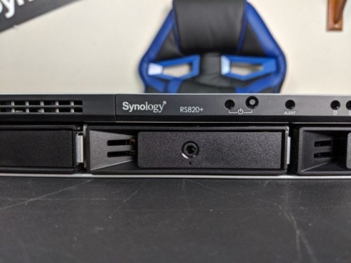 Synology RS820+