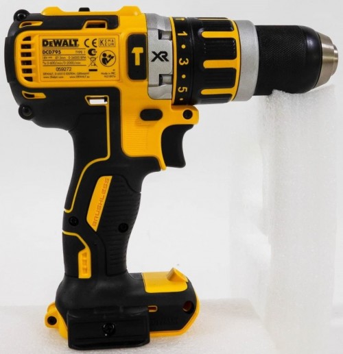 DeWALT DCD795N