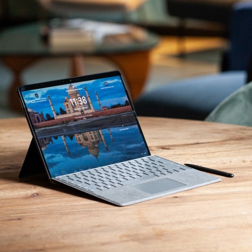 Microsoft Surface Pro 8