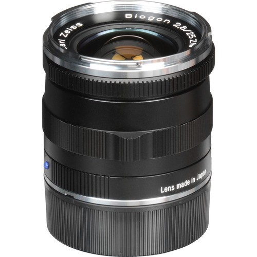 Carl Zeiss 25mm f/2.8 Biogon T*