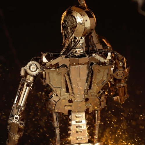 Fascinations The Terminator T-800 Endoskeleton ICX141