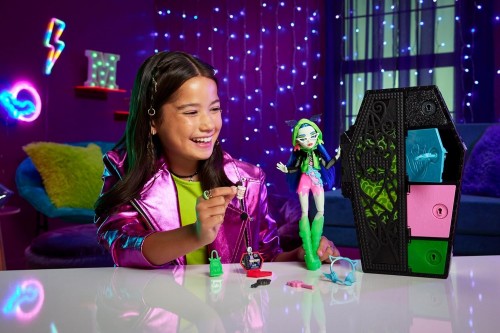 Monster High Skulltimate Secrets: Neon Frights Ghoulia Yelps