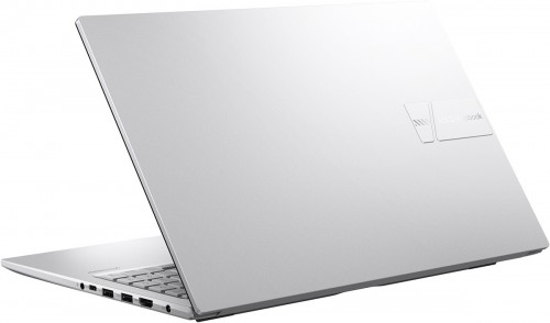 Asus Vivobook 15 R1504VA