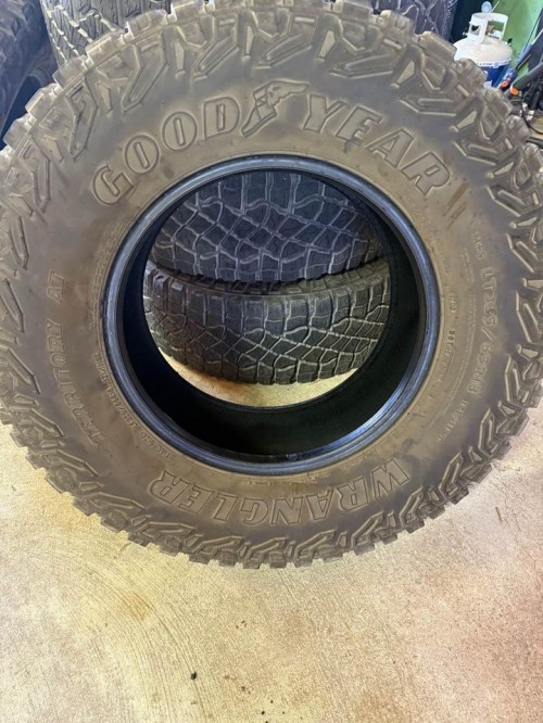 Goodyear Wrangler Territory AT