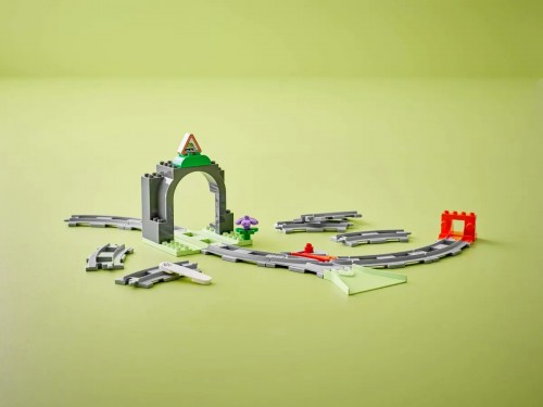 Lego Train Tunnel and Tracks Expansion Set 10425