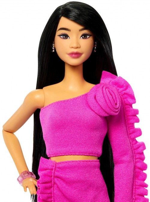 Barbie Deluxe style HYV26