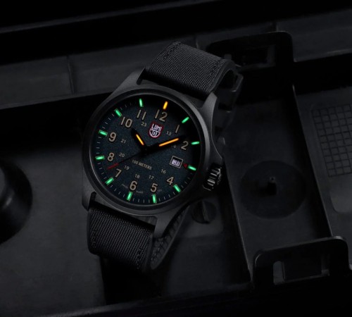 Luminox Atacama Field XL.1977