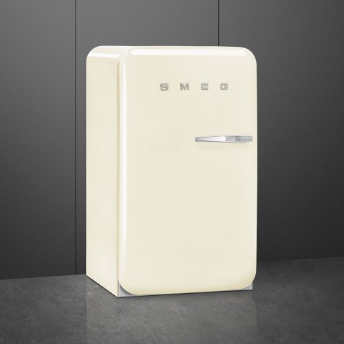 Smeg FAB10HLCR5
