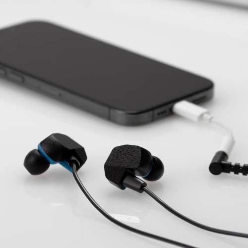 Final Audio Design A2000