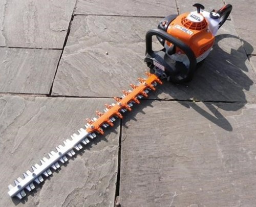 STIHL HS 82 T