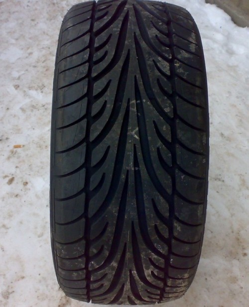 Dunlop SP Sport 9000