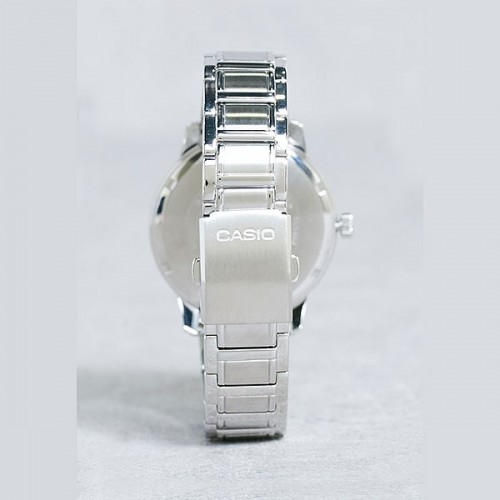 Casio BEM-154D-7A