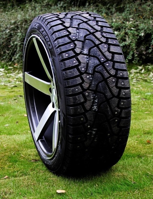 Pirelli Ice Zero