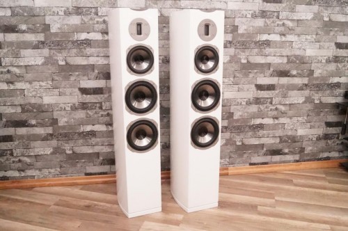 Quadral Chromium Style 8