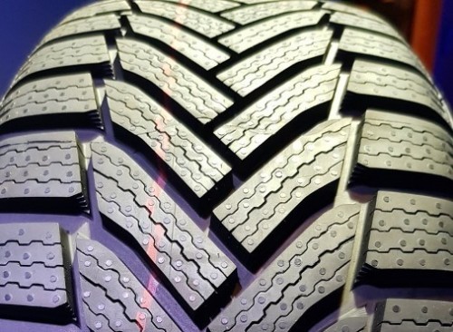 Michelin Alpin 6