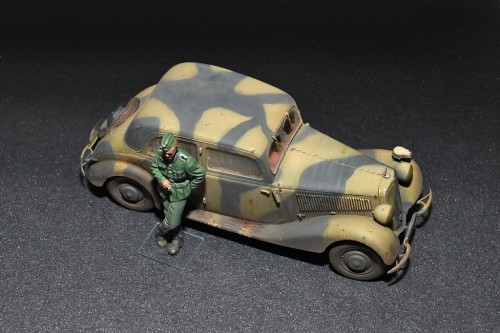 MiniArt Personenwagen Typ 170V Saloon (1:35)