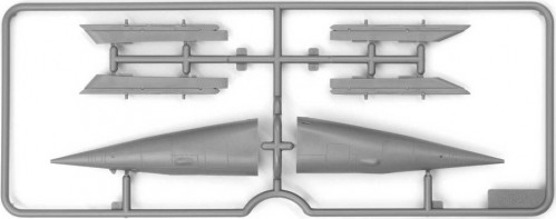 ICM Mig-25 BM (1:72)