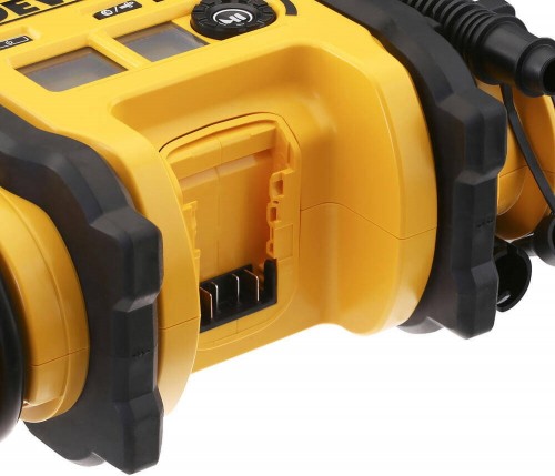 DeWALT DCC018N