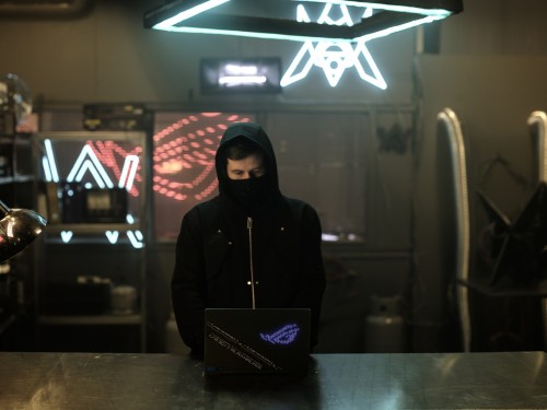 Asus ROG Zephyrus G14 AW SE GA401QEC