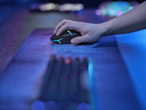 Corsair Nightsabre Wireless RGB