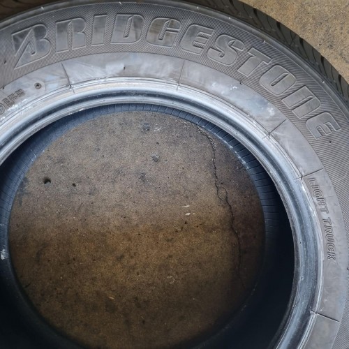 Bridgestone Duravis R611