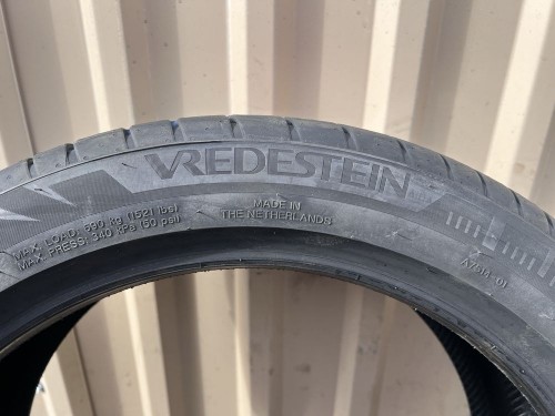 Vredestein Ultrac Pro