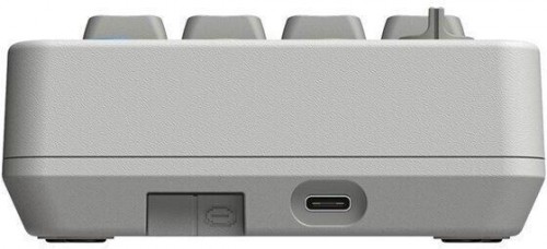 8BitDo Retro 18 Mechanical Numpad
