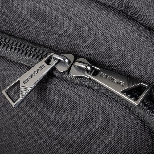 RIVACASE Clark 8126 14