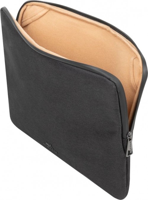 RIVACASE Clark 8115