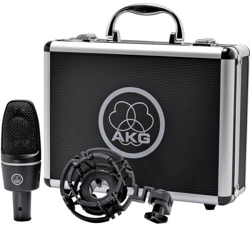 AKG C3000