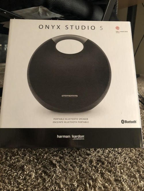 Harman Kardon Onyx Studio 5