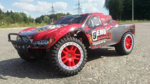 Remo Hobby 9EMU Brushless 1:8