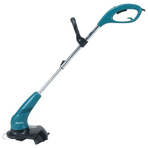 Makita UR 3000