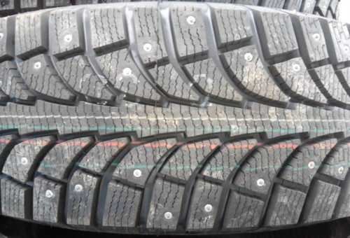 GT Radial Champiro Ice Pro