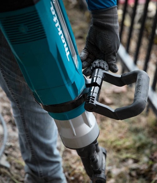 Makita HM1502