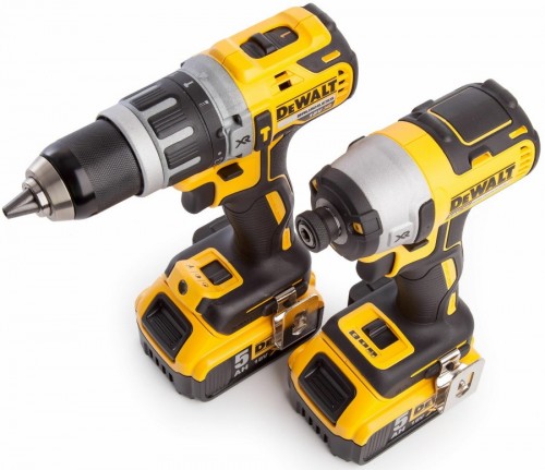 DeWALT DCK266P2T